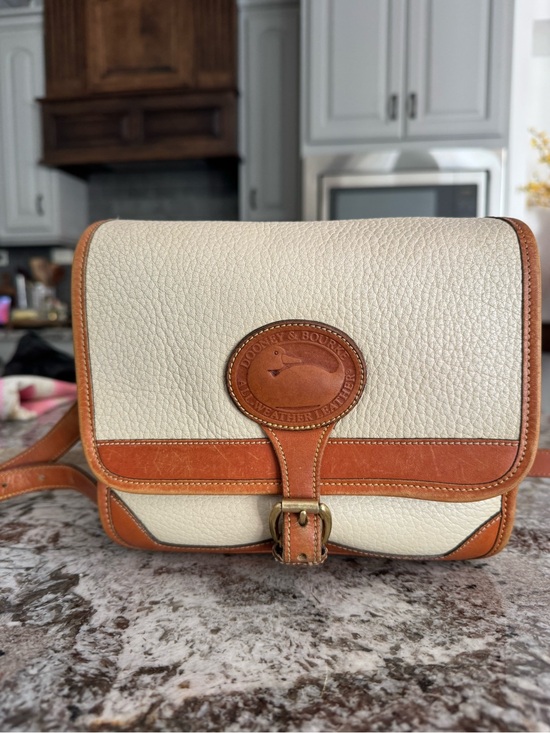 Dooney & Bourke Handbags - Dooney & Bourke Cream and Tan Pebbled Leather Crossbody
